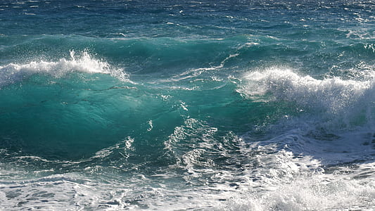 clear blue waves