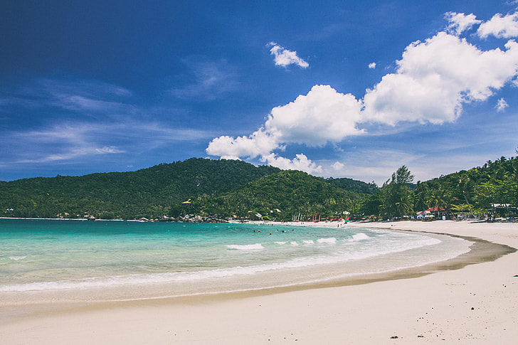 Coastal shot of the tropical beach in Ko Phangan, Thailand