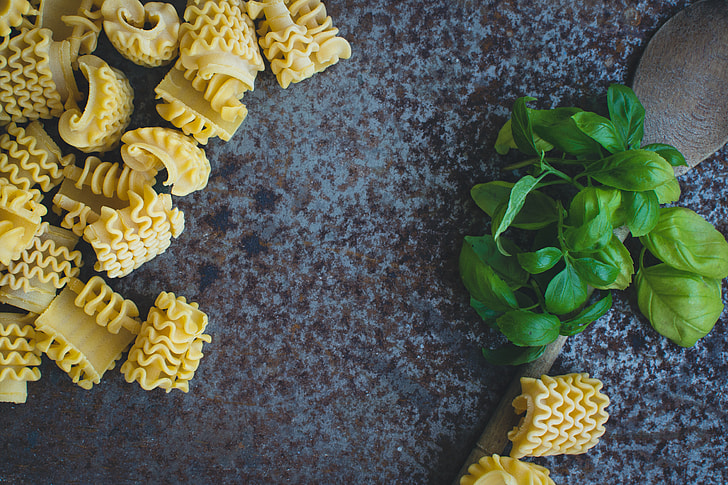 Colorful pasta setting