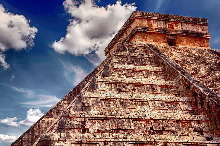 HDR photography of brown pyramid during daytime
