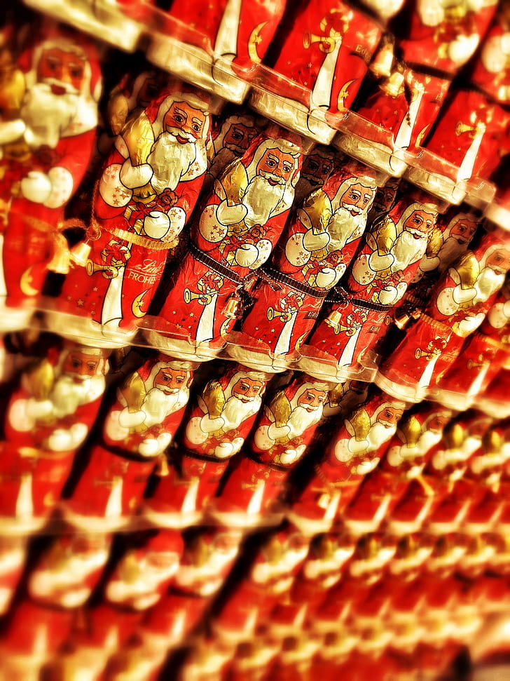 Santa Claus figurine lot