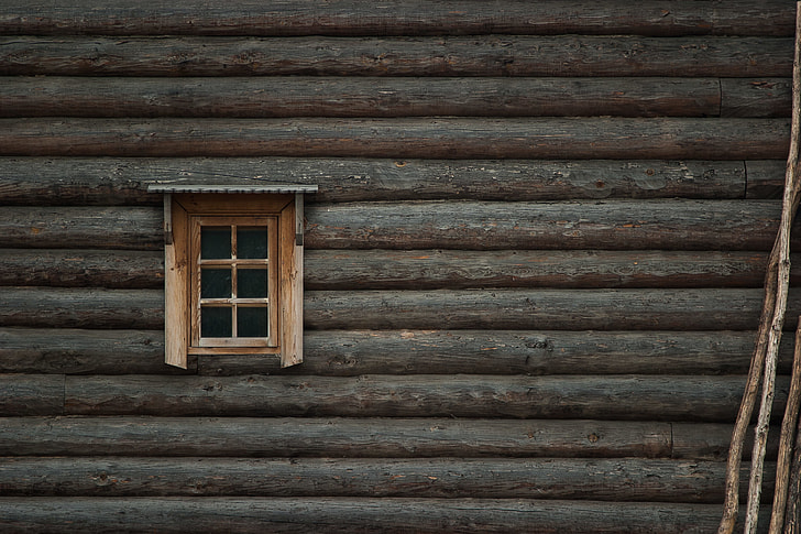 Hut Window