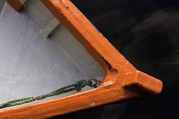 closeup photo of boat