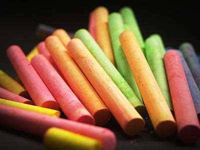 assorted-color chalk lot