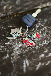 key ring with strawberries