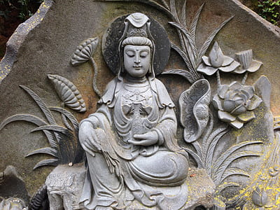 gray hindu god statue